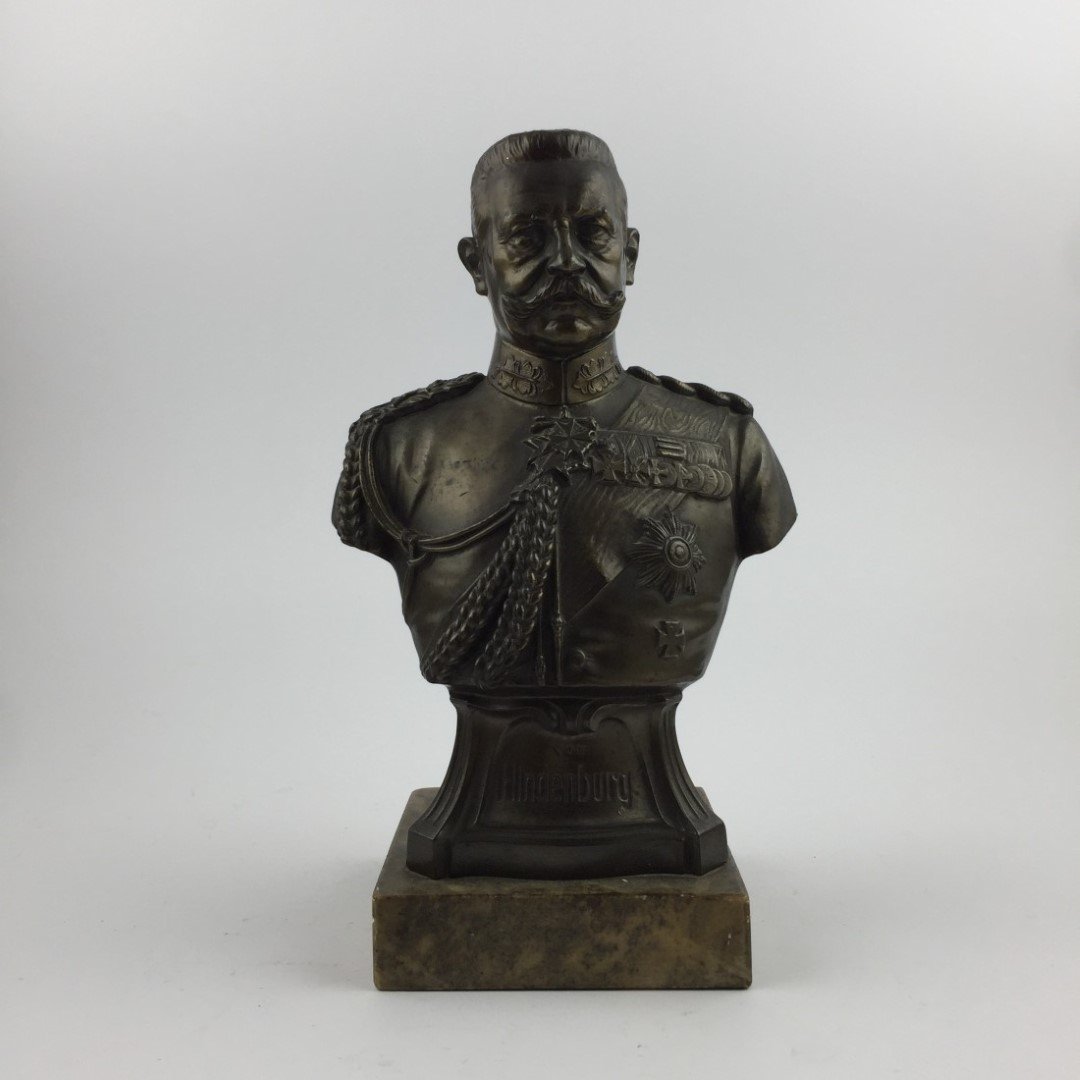 Busto "Hindenburg"