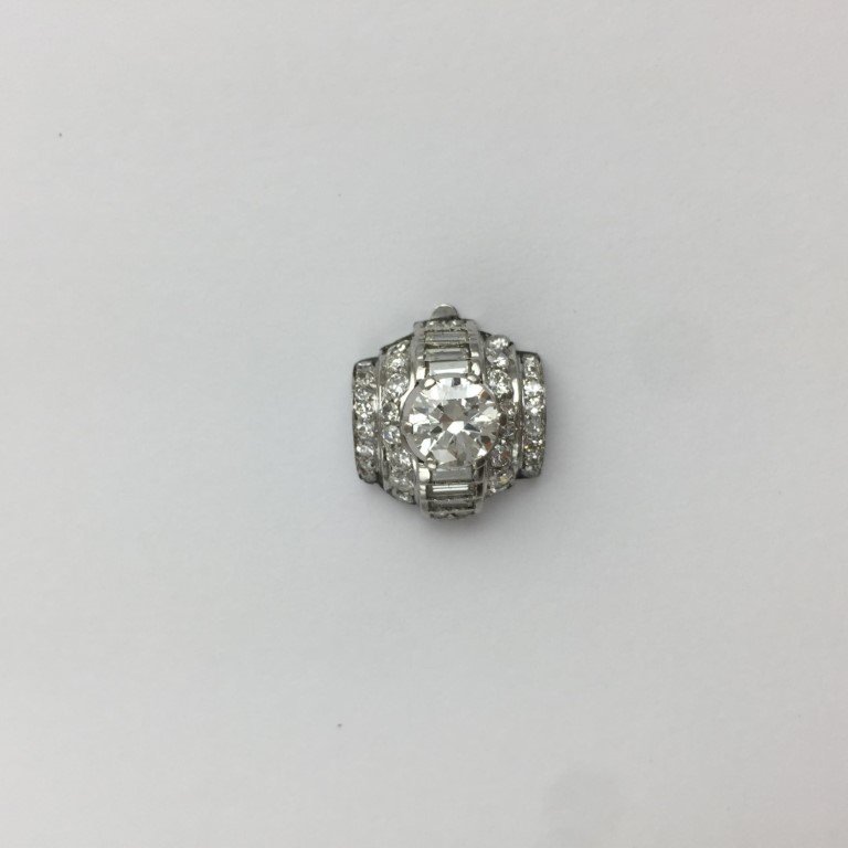 Prendedor en oro 18 K