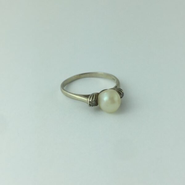 Anillo en oro 18 K