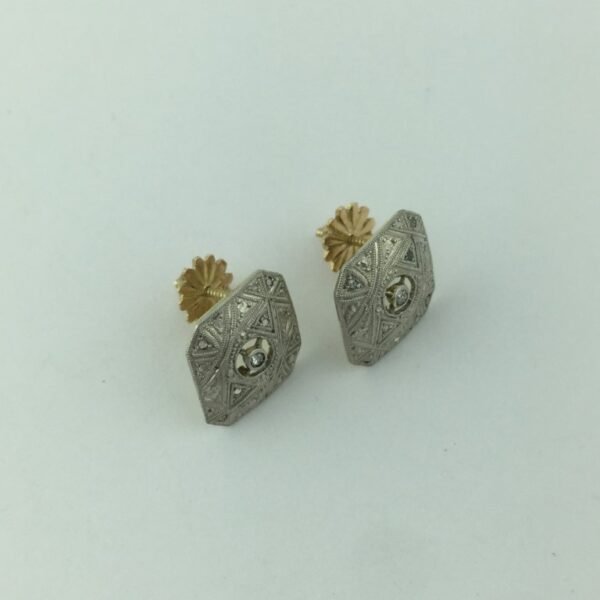 Tornillos en oro 18 K