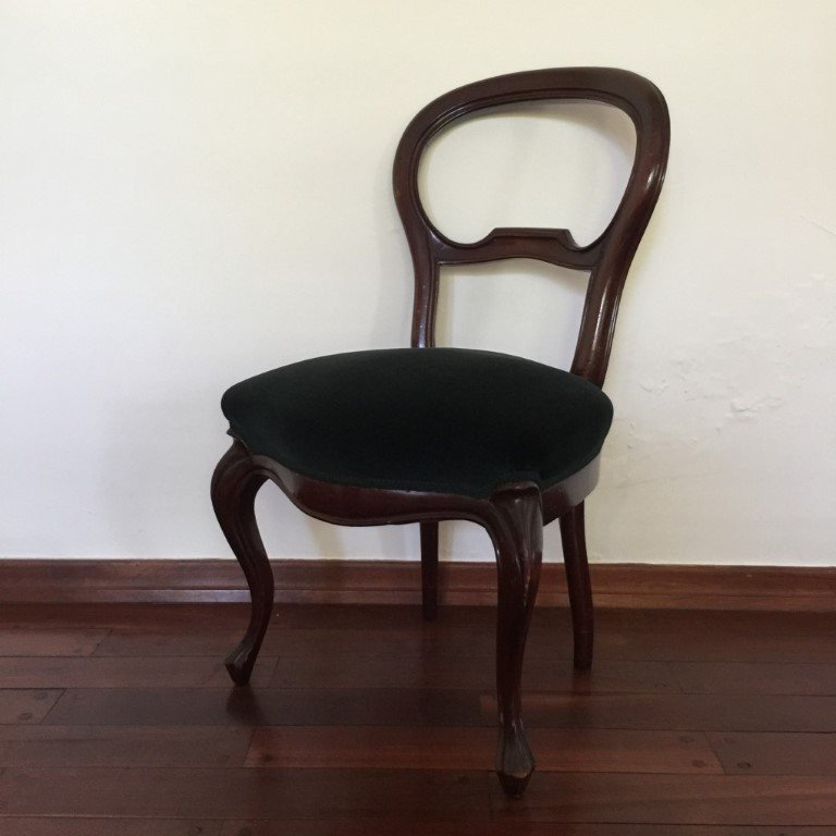 Juego de sillas