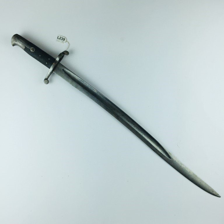 Bayoneta tipo yatagán