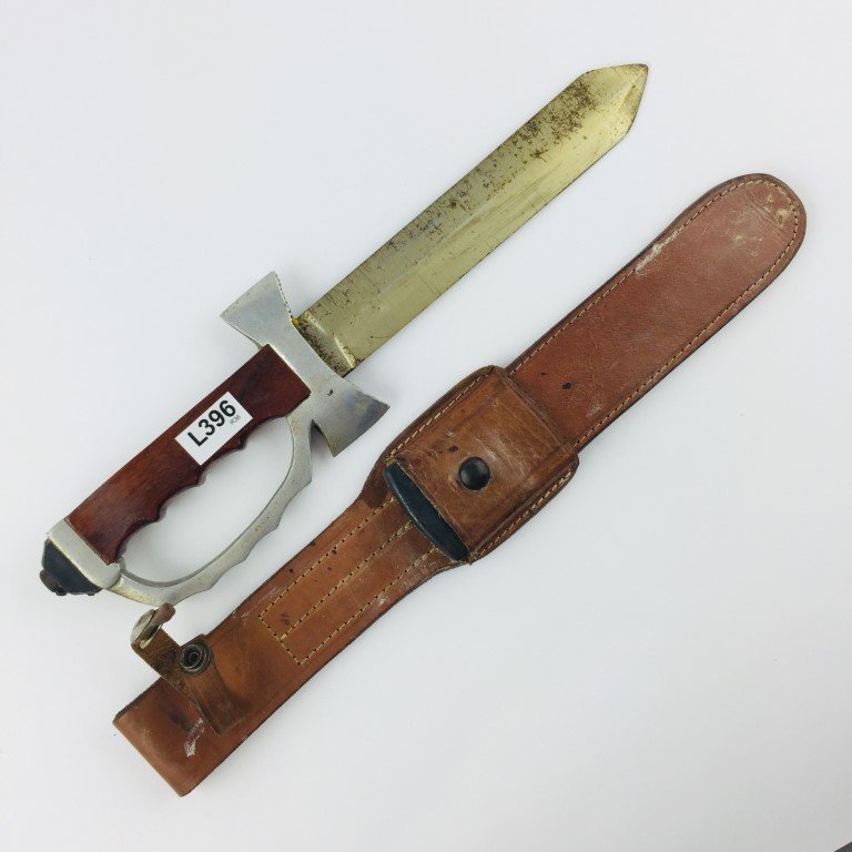 Cuchillo de paracaidista