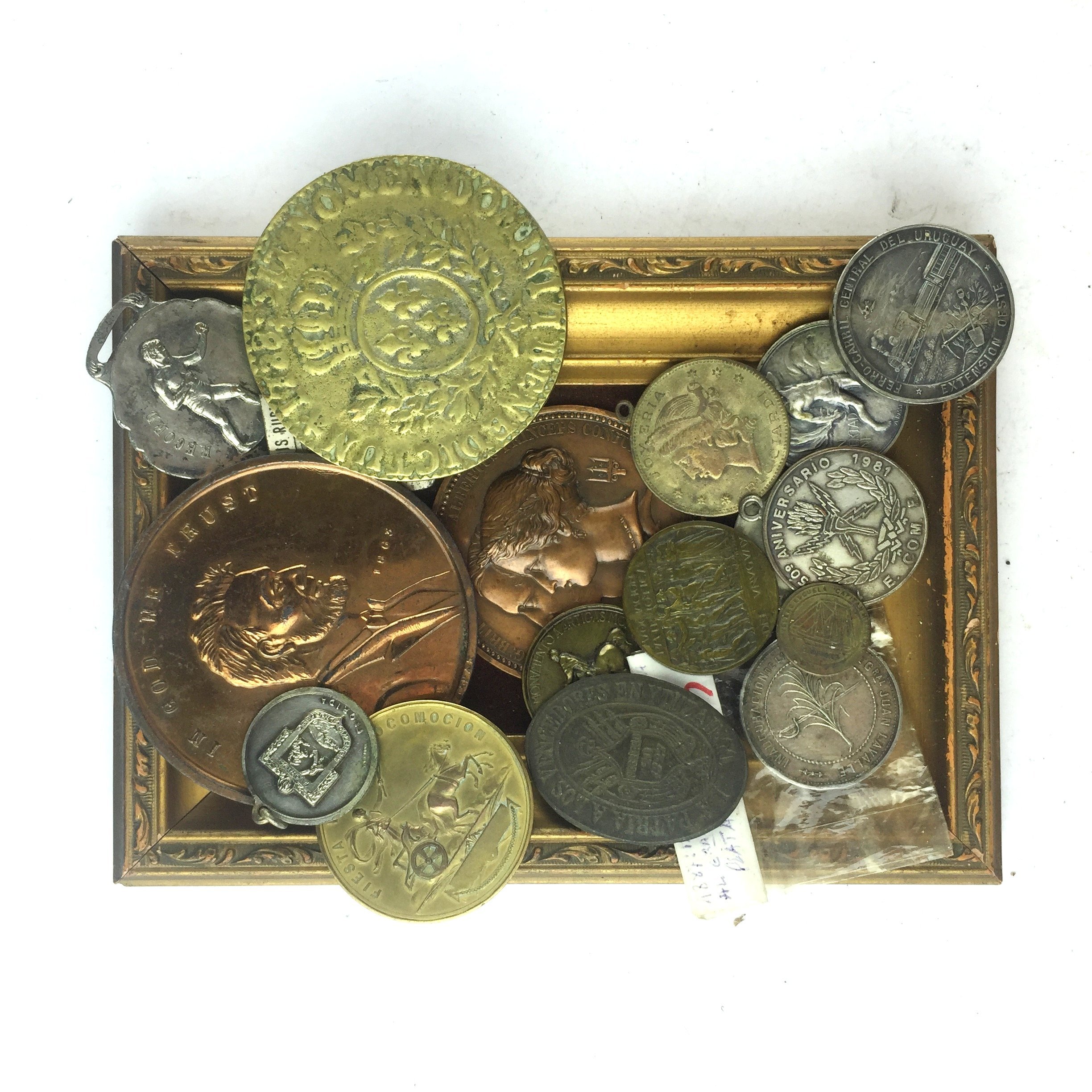 19 medallas