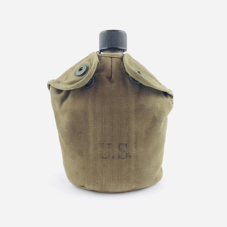 Cantimplora militar