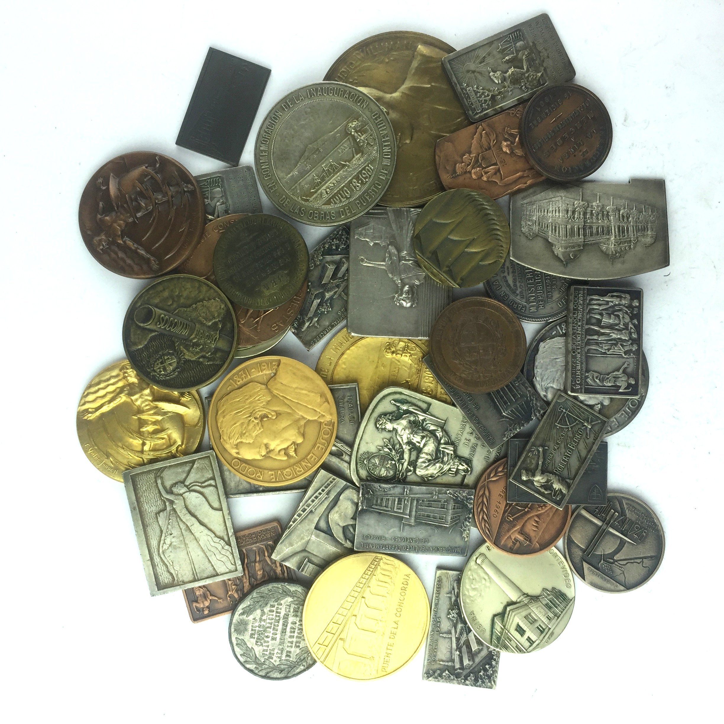 40 medallas