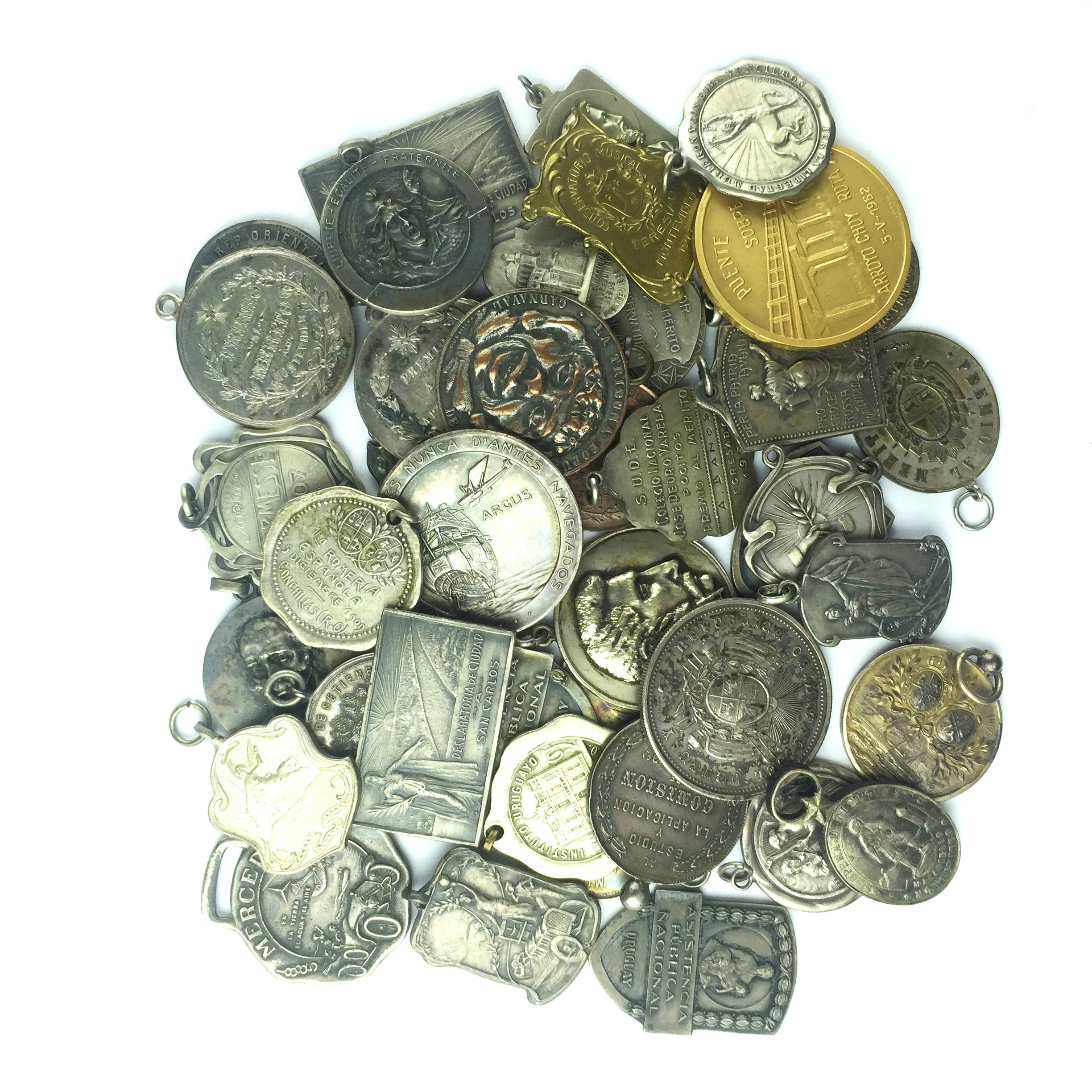 40 medallas