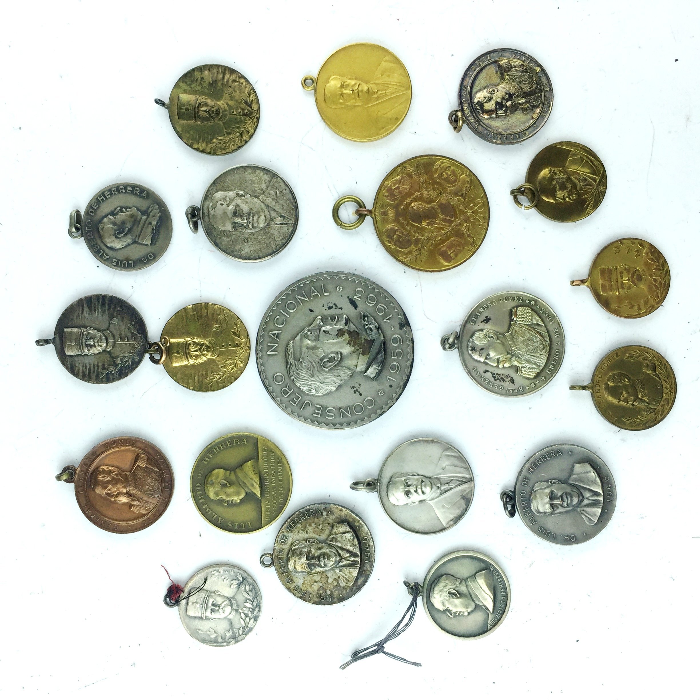 22 medallas