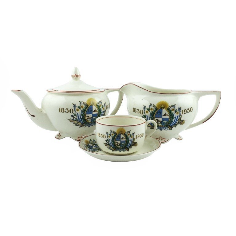 Juego de té Centenario Uruguay