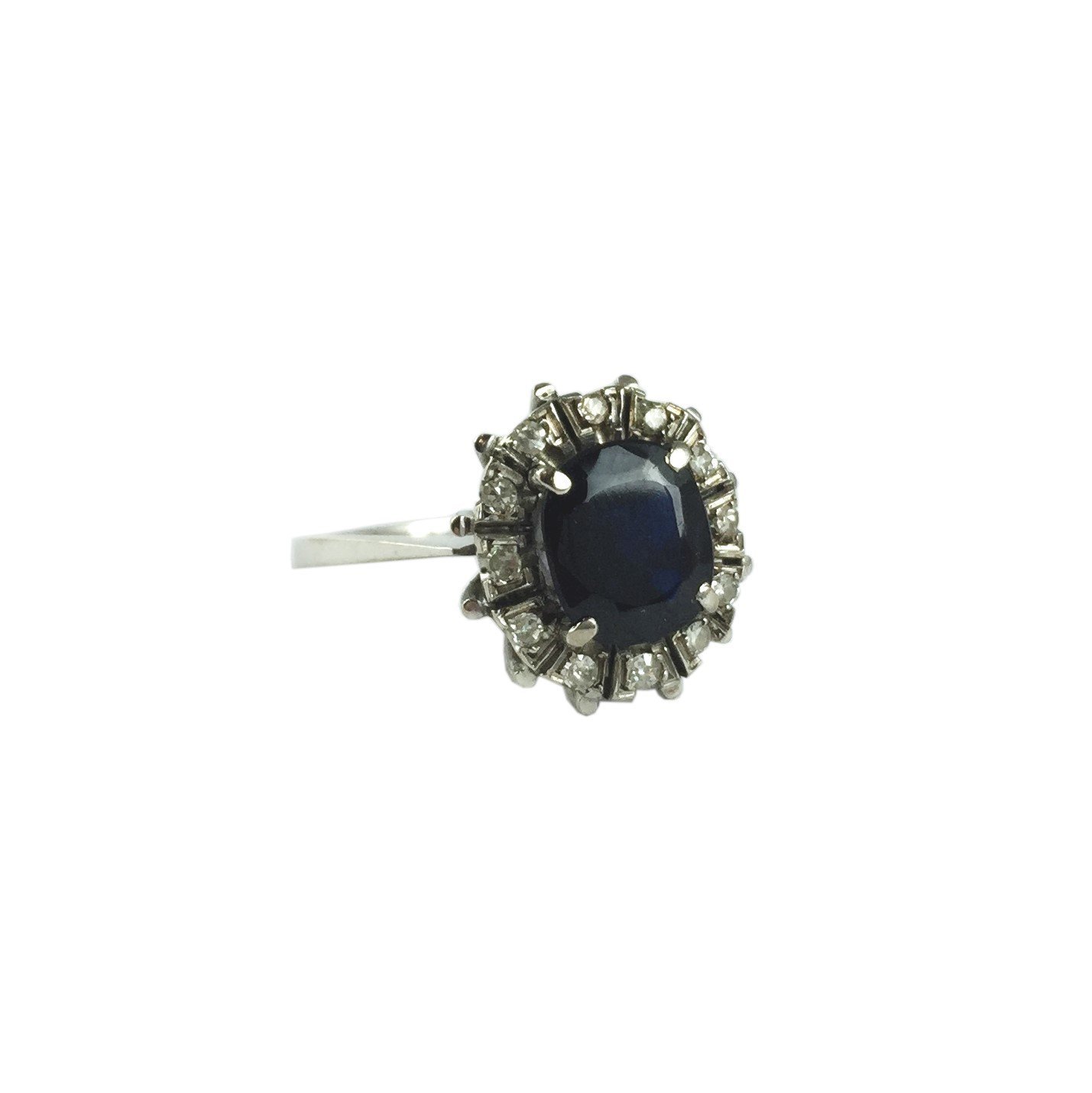 Anillo oro 18 K, zafiro y brillantes