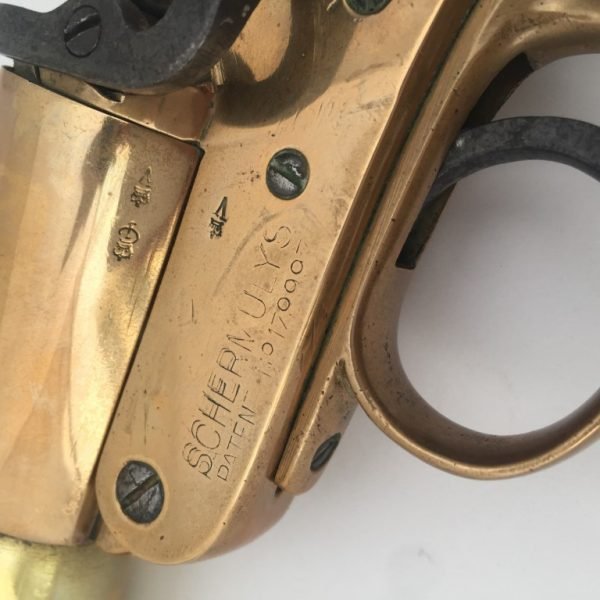 Pistola lanzacabos