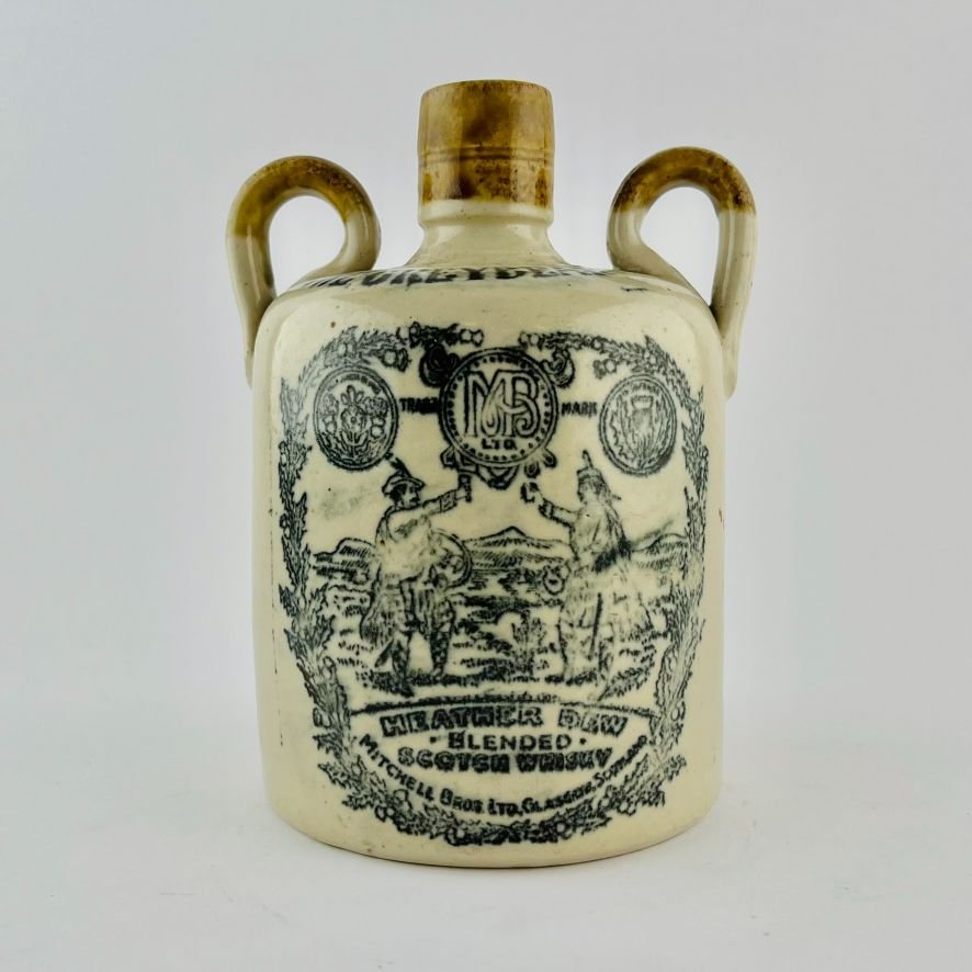 Botella de whisky en gres