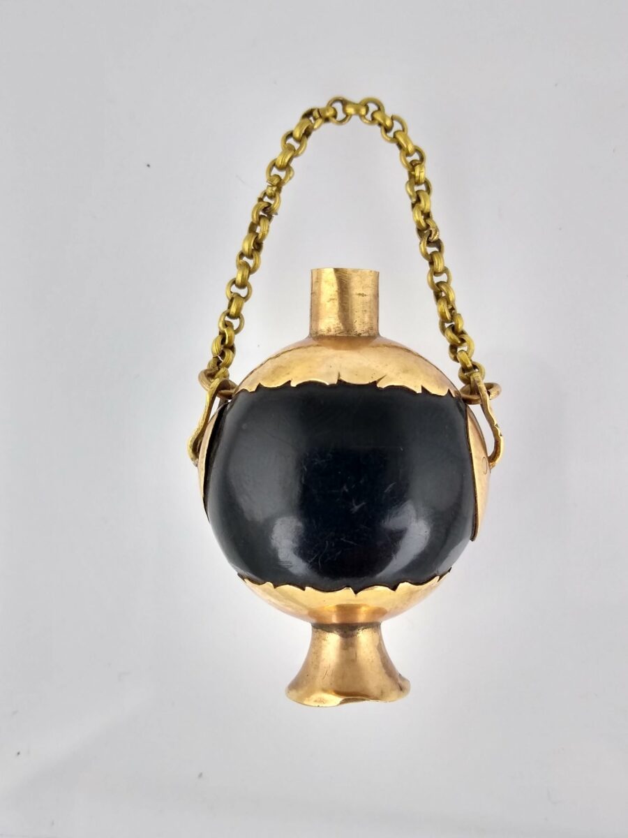Perfumero semilla y oro
