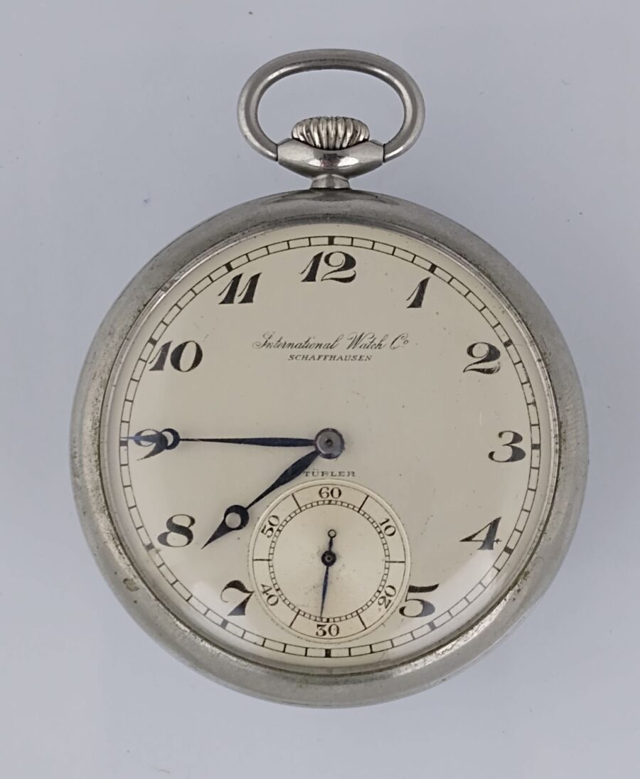 Reloj YWC