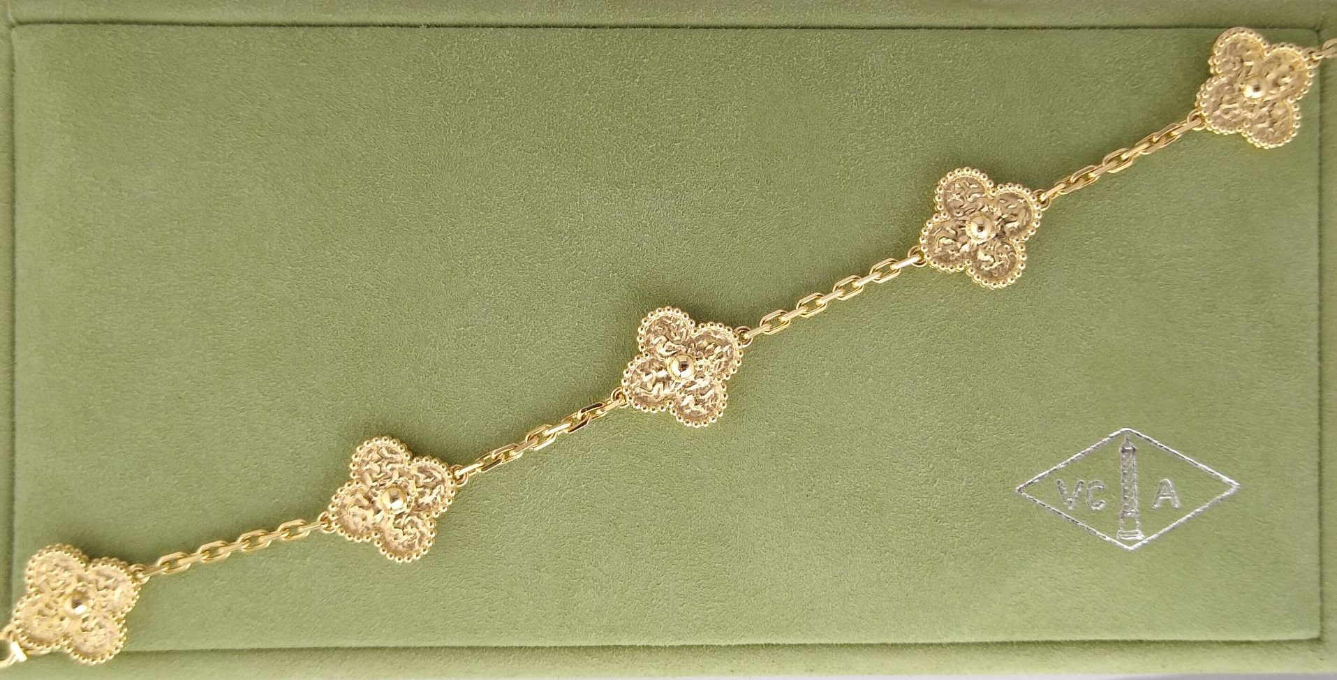 Pulsera Van Cleef oro 18 K