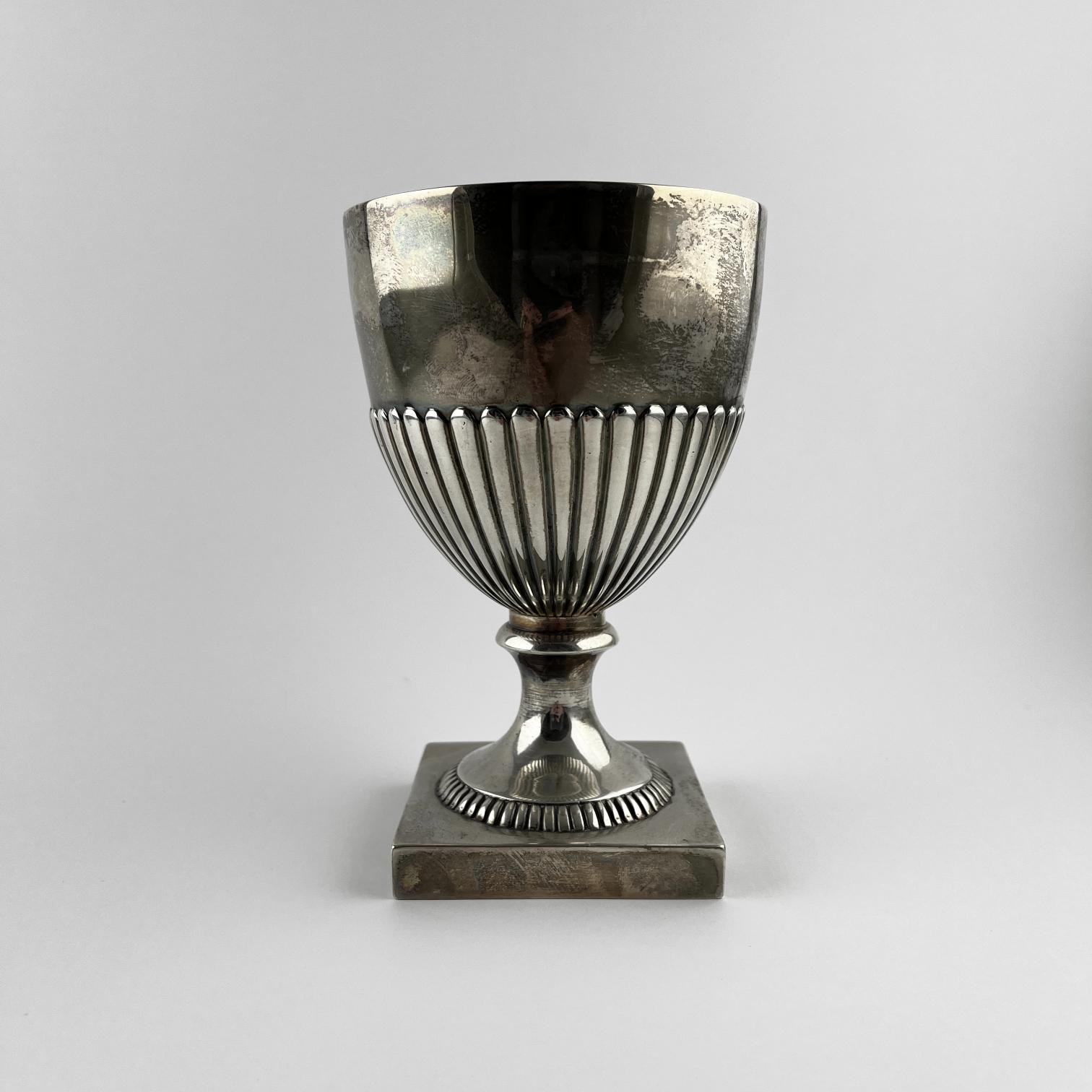 Copa en plata