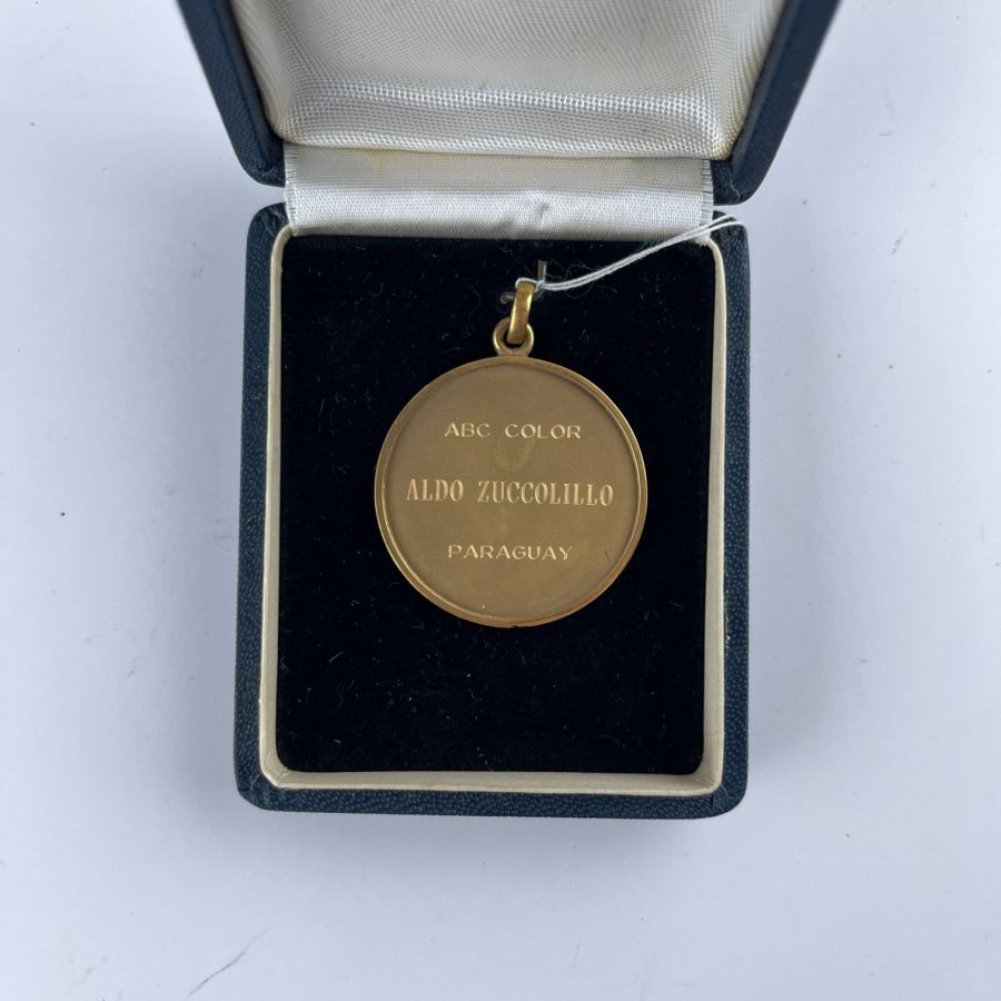 Medalla en oro
