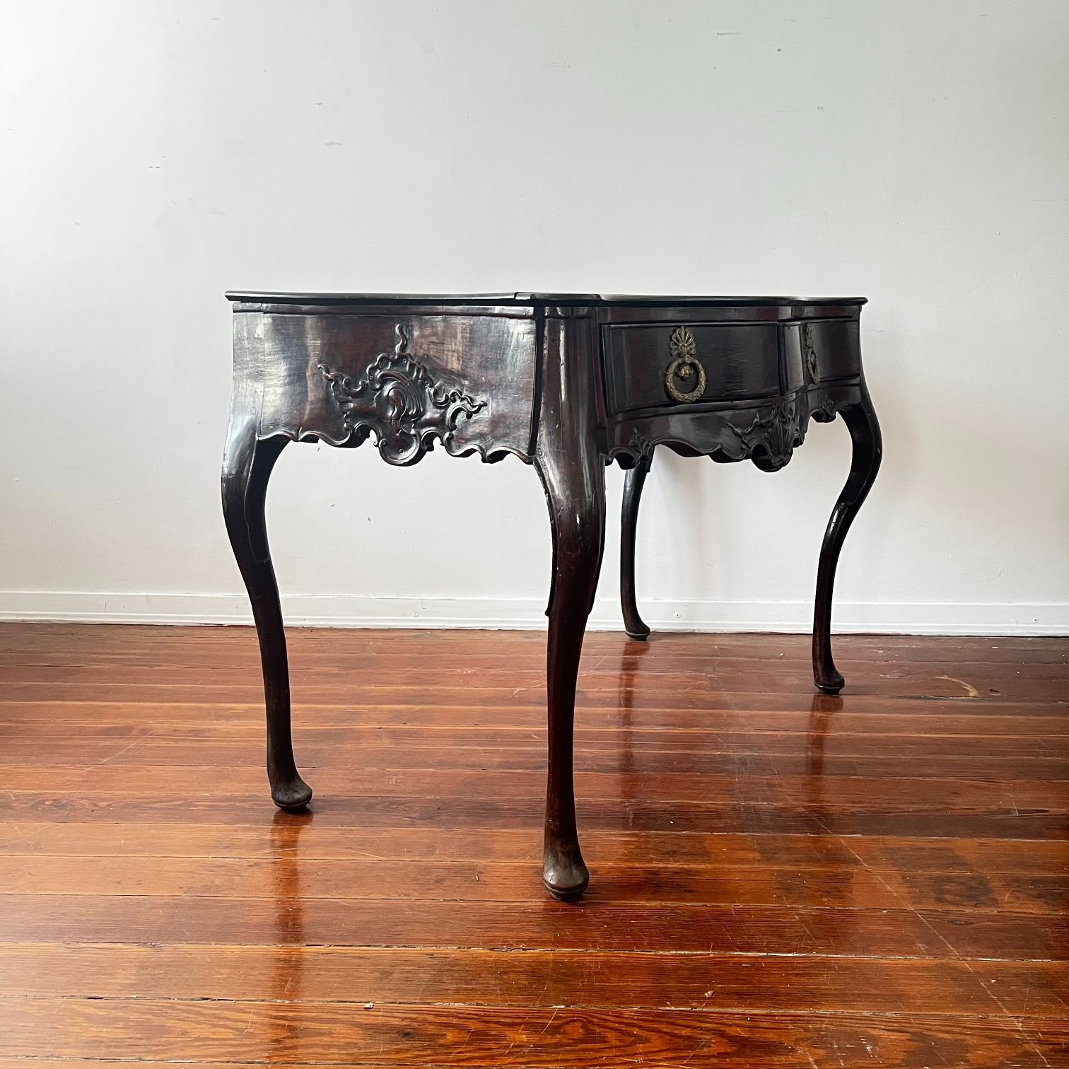 Mesa de arrimo lusobrasileña - Imagen 2