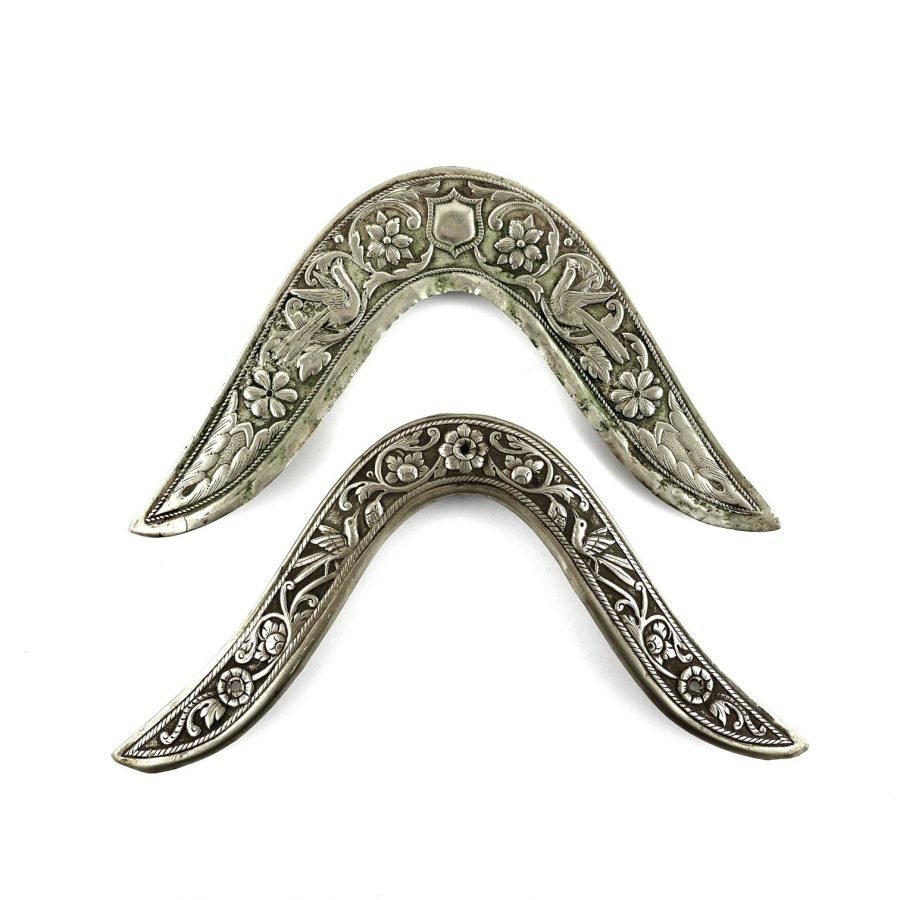 Cabezada en metal