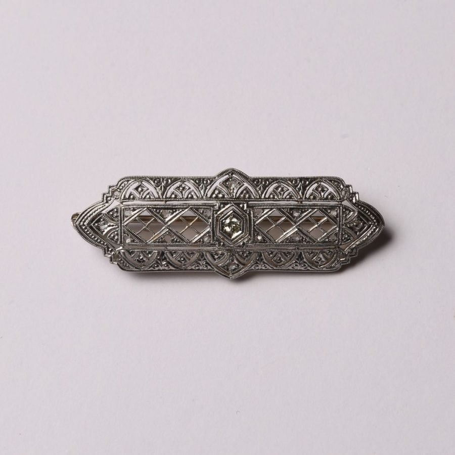 Plaqueta art decó oro 18 K, brillante y diamantes