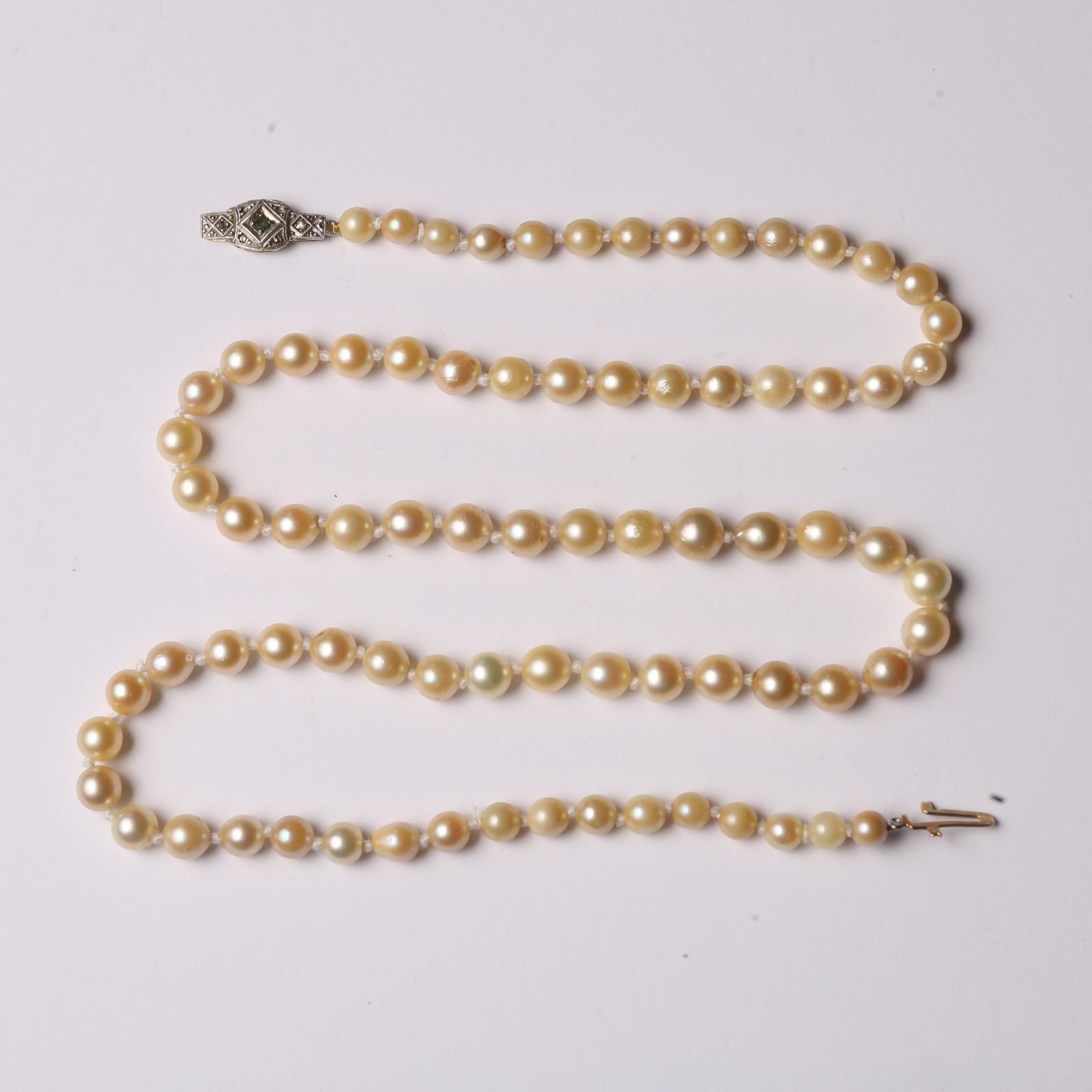 Collar perlas, oro 18 K y diamantes