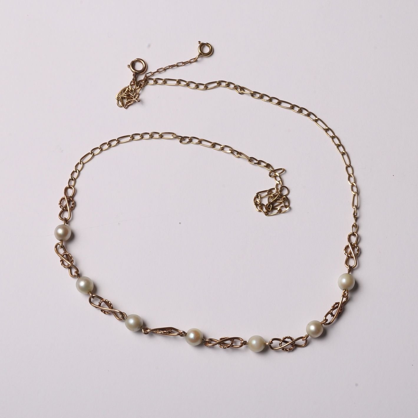 Gargantilla oro 18 K y perlas