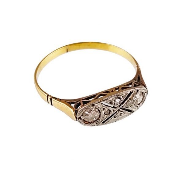 Anillo art decó oro 18 K, brillantes y diamantes