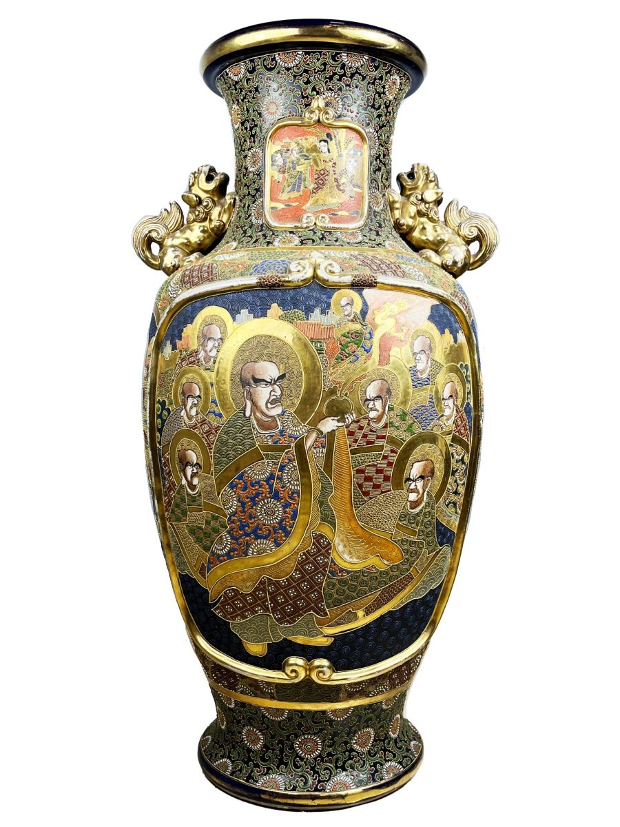 Jarrón japonés en porcelana Satsuma