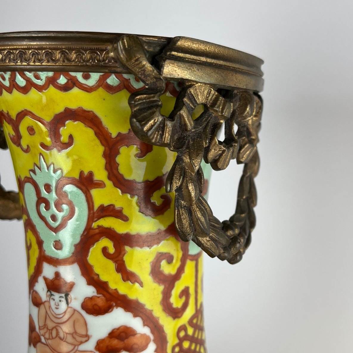 Jarrón oriental en porcelana Familia Amarilla - Imagen 5