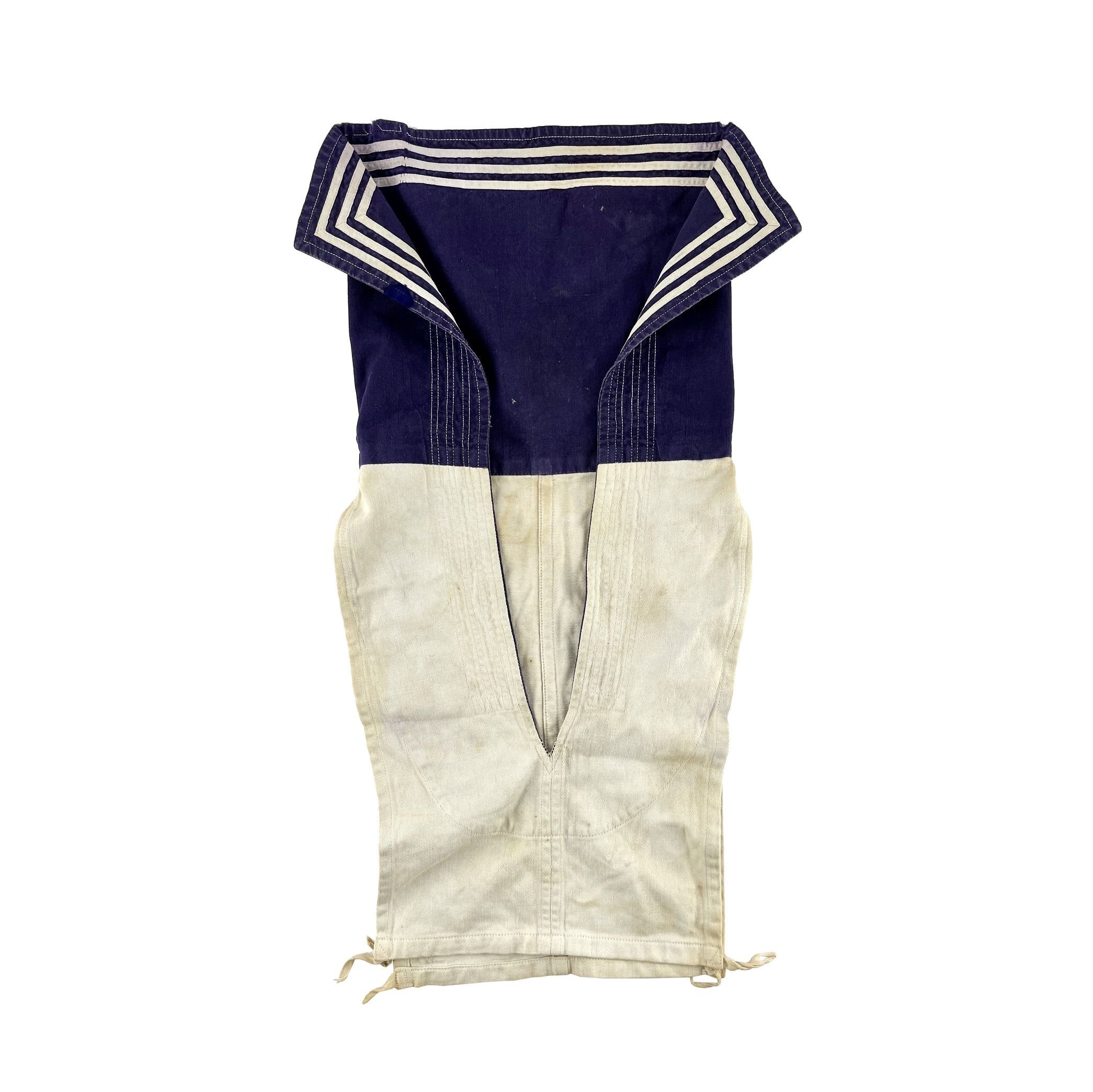 Cuello de marinero perteneciente a la tripulación del Graf Spee