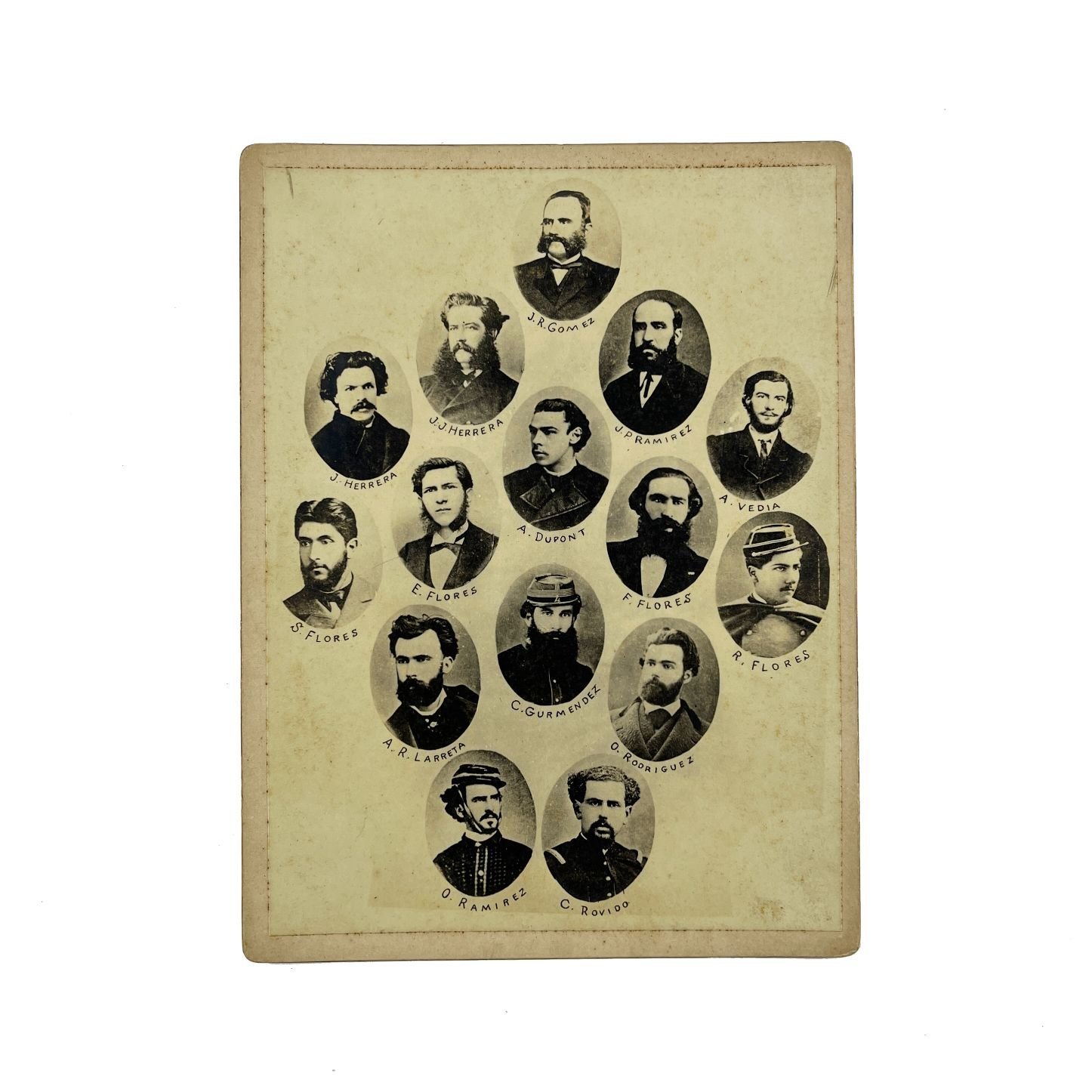 Mosaico fotográfico. "Deportados en la barca Puig"