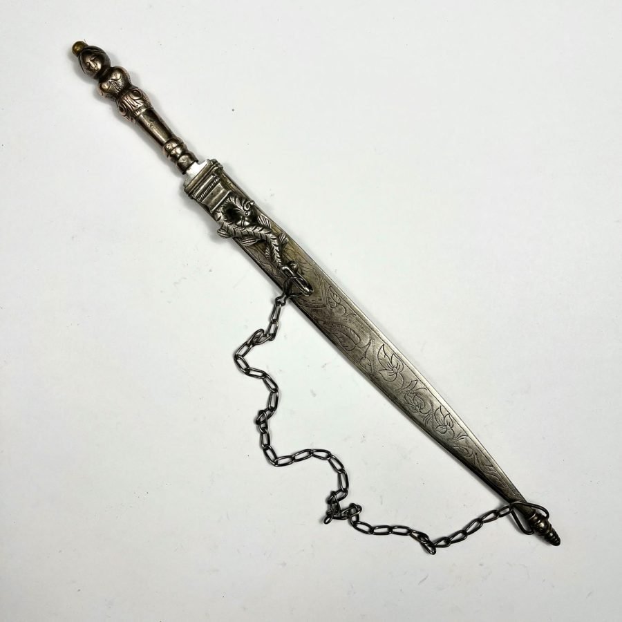 Cuchillo brasileño nordestino en plata