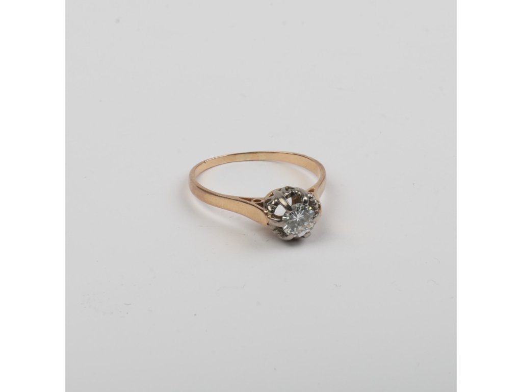 Anillo oro 18 K y brillante
