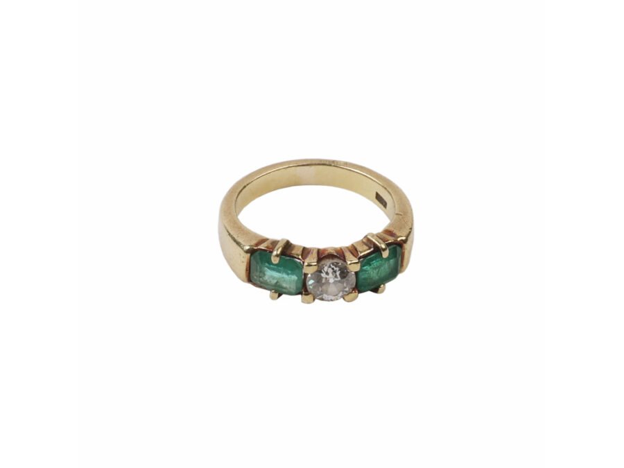 Anillo oro 18 K amarillo, brillante y esmeraldas