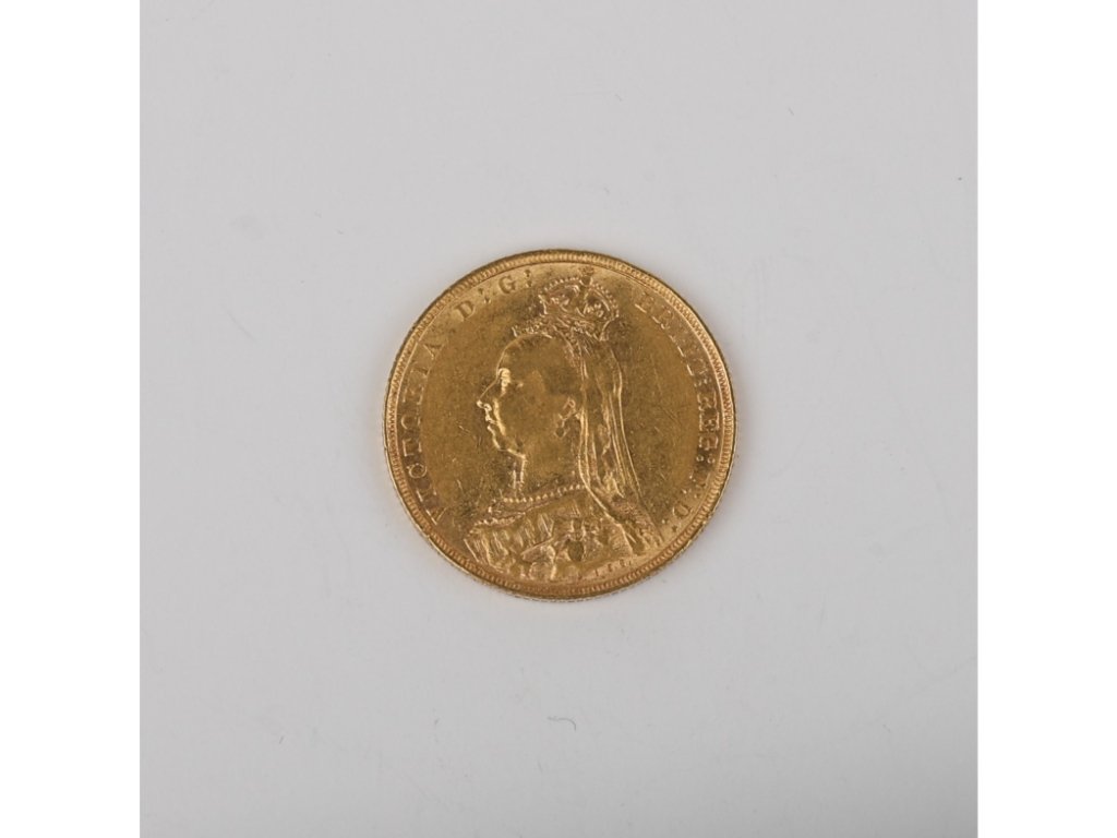 Moneda británica en oro