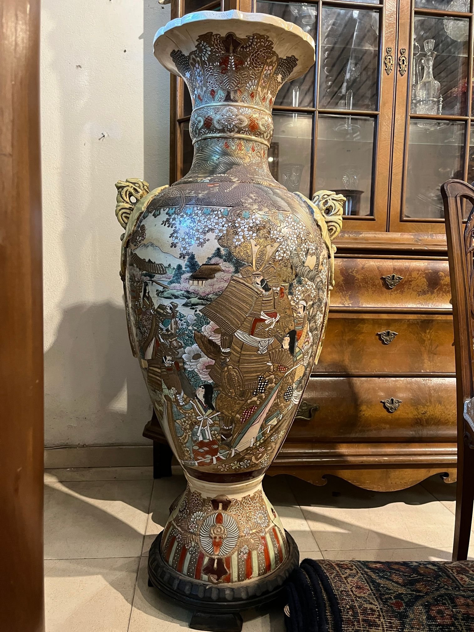 Jarrón japonés en porcelana