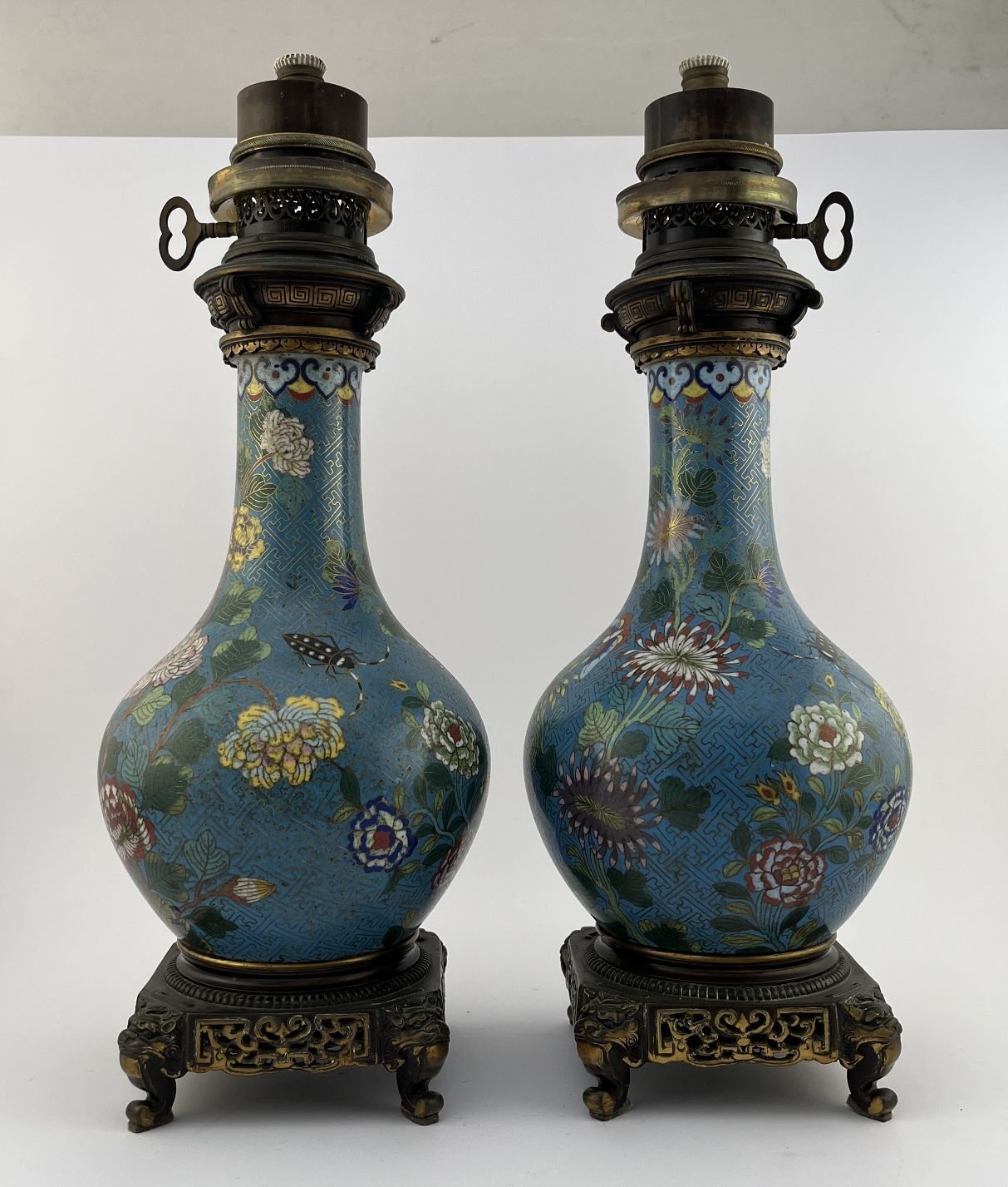 Par de lámparas chinas cloisonné