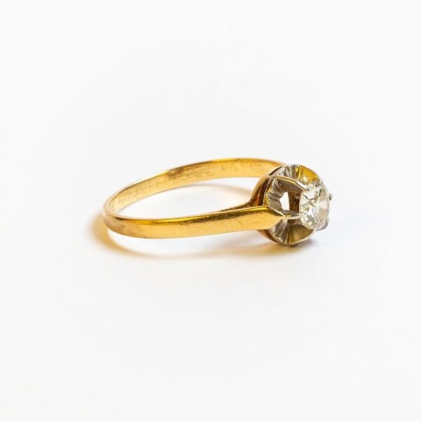 Anillo oro 18 K y brillante