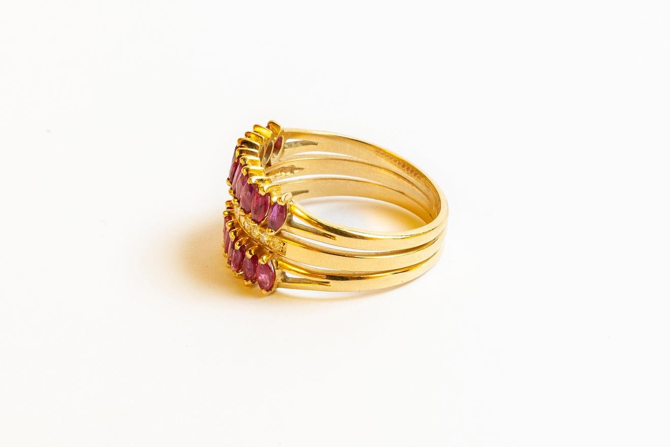 Anillo oro 18 K, brillantes y rubíes - Imagen 4