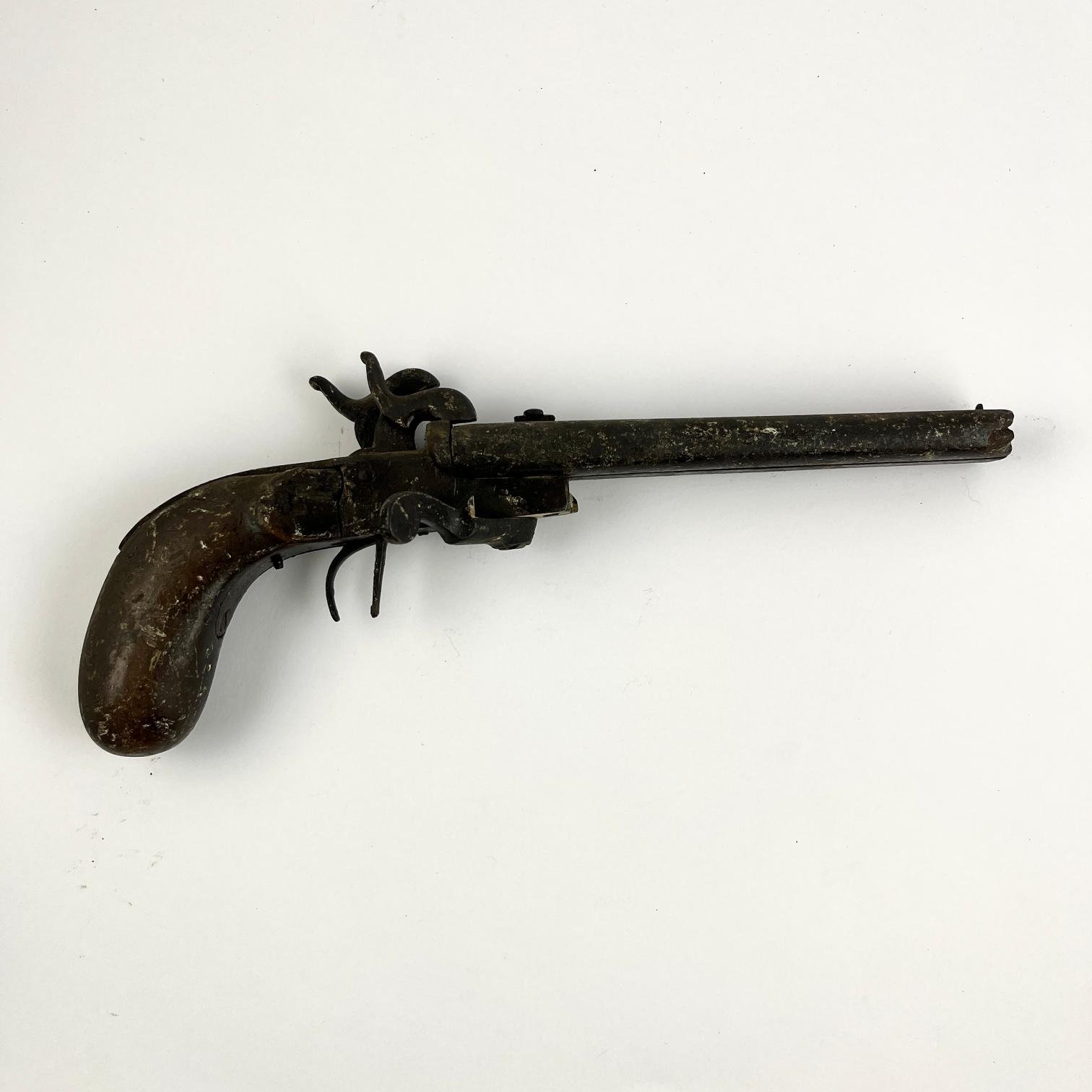 Pistola sistema Lefaucheux