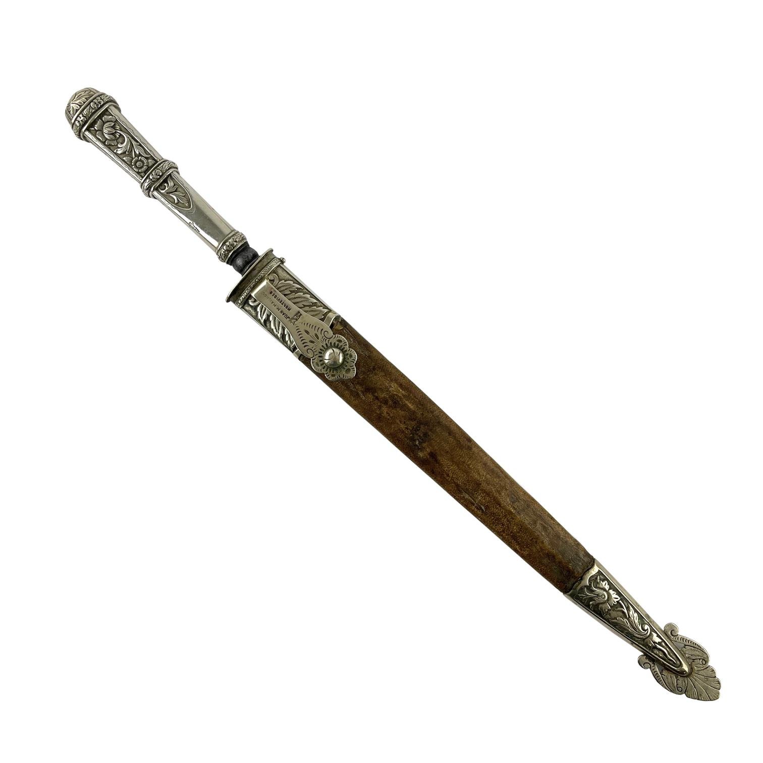 Cuchillo criollo "Cazador al Filo" en metal blanco