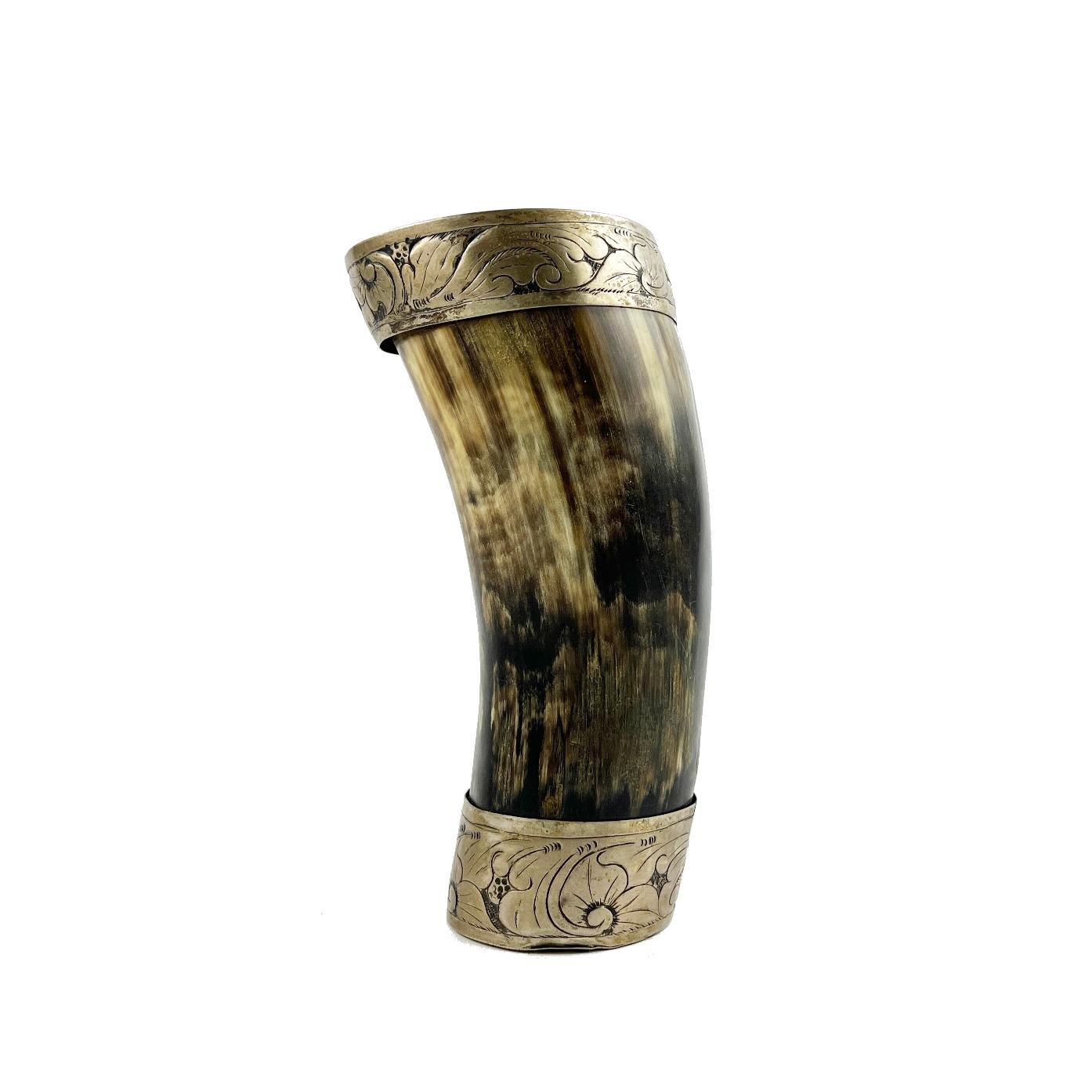Mate chambao en guampa y plata