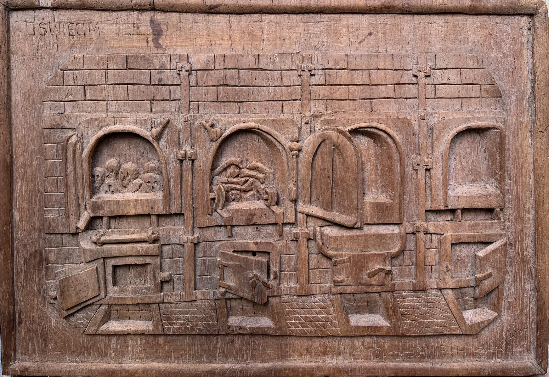 Talla en bajorrelieve "Oświęcim"