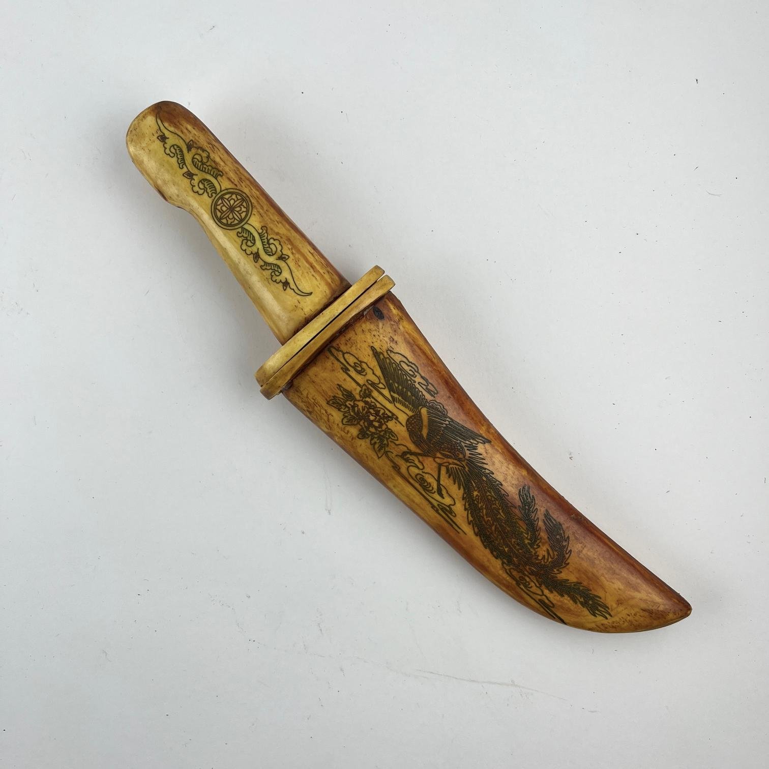 Cuchillo oriental