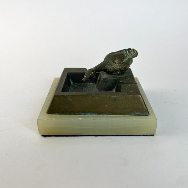 Cenicero art decó
