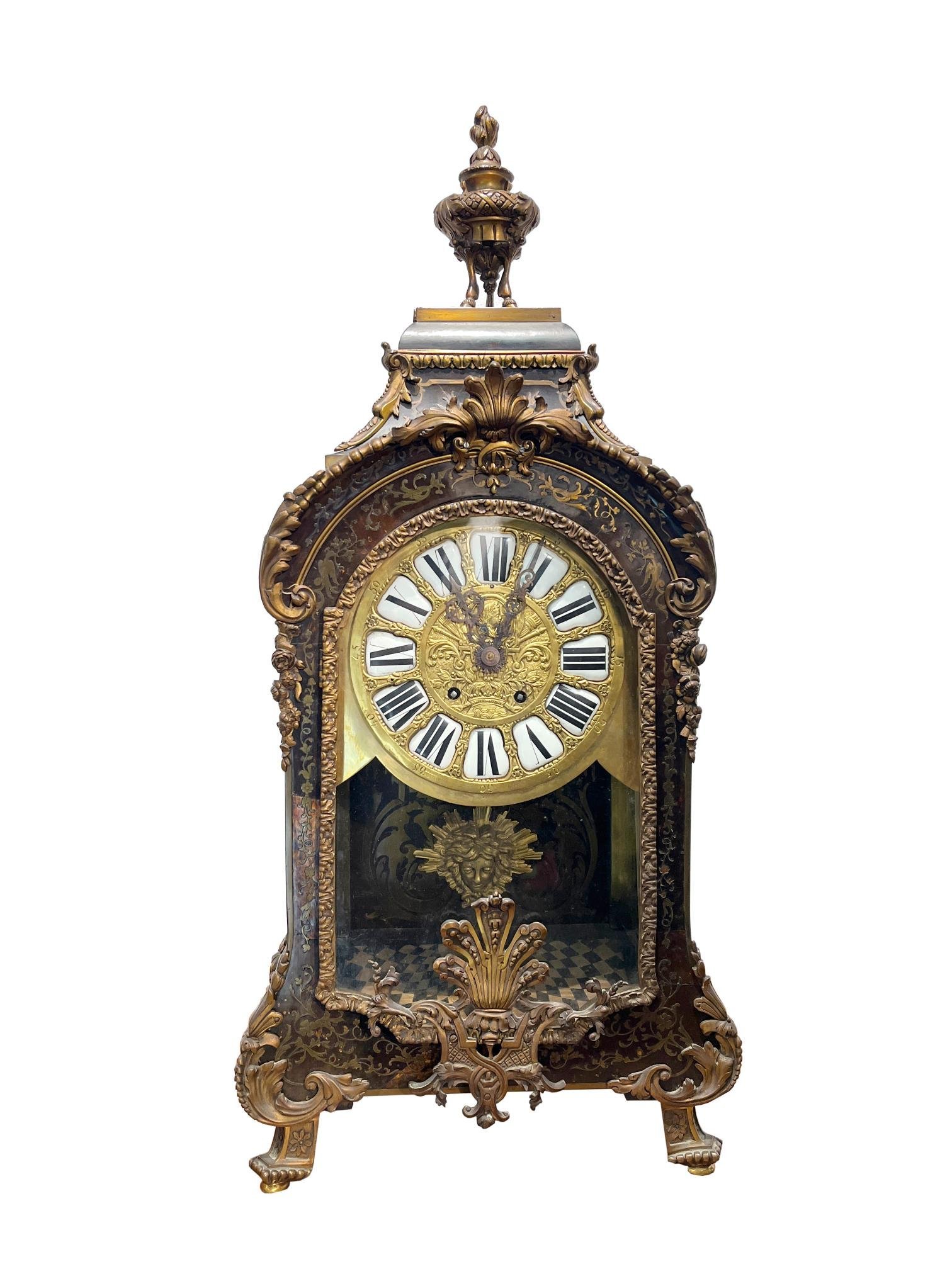 Reloj de sobremesa francés estilo Boulle
