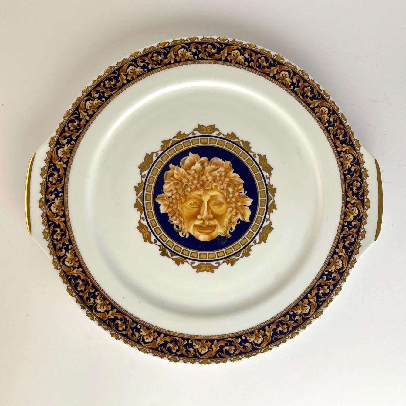 Juego de platos en porcelana Bacchus de Limoges