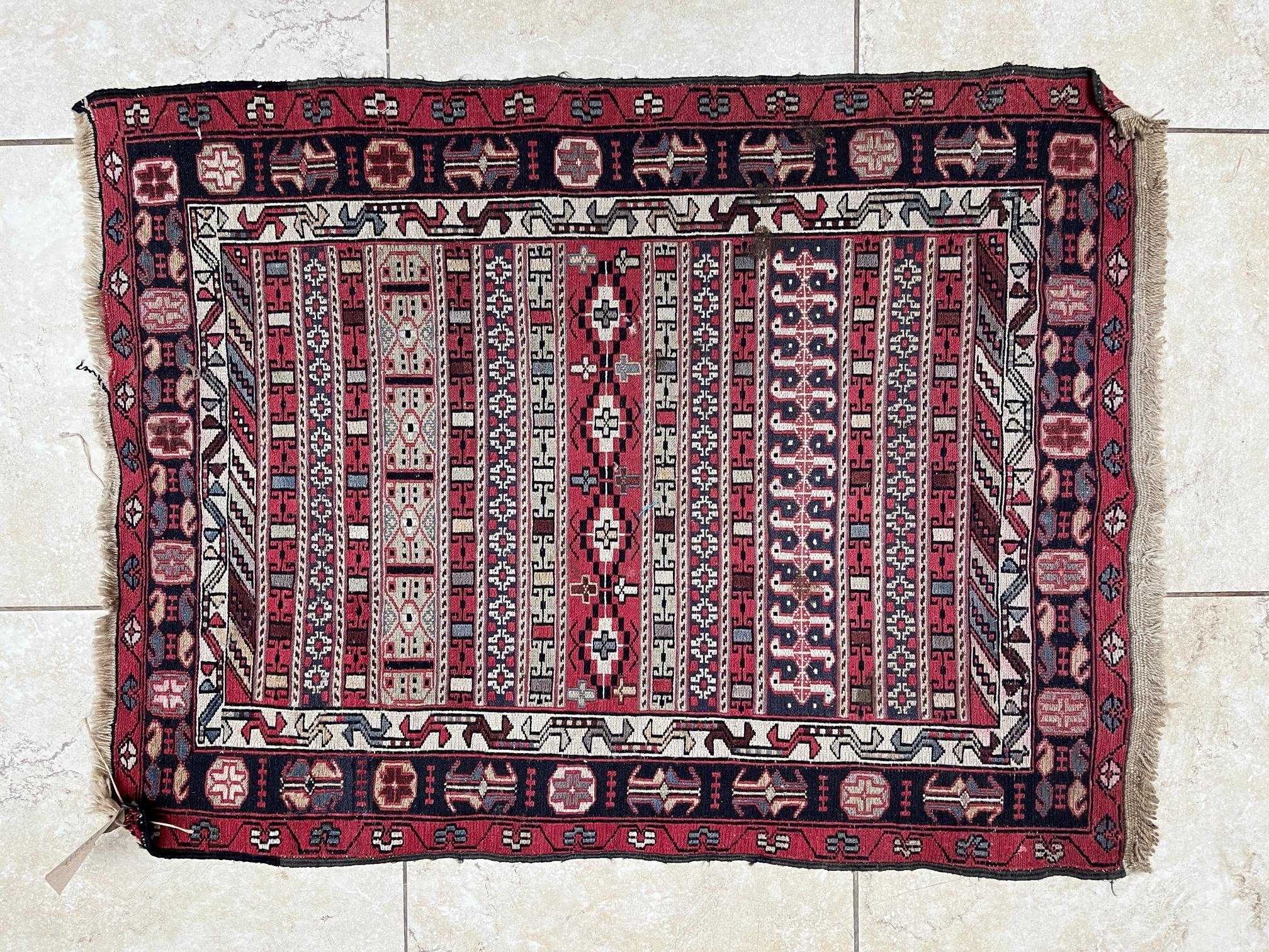 Alfombra persa Kilim