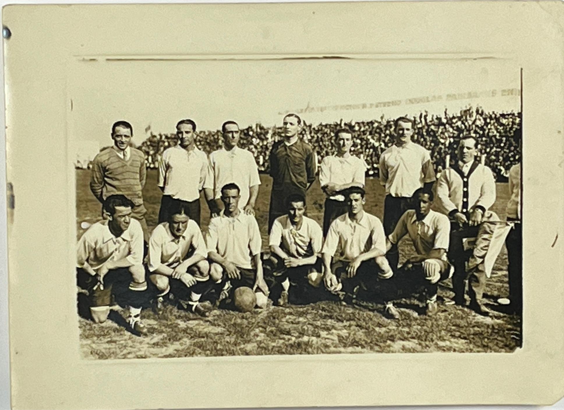 Cuatro fotografías en blanco y negro relativas a la categoría fútbol en los Juegos Olímpicos de Ámsterdam 1928 - Imagen 2