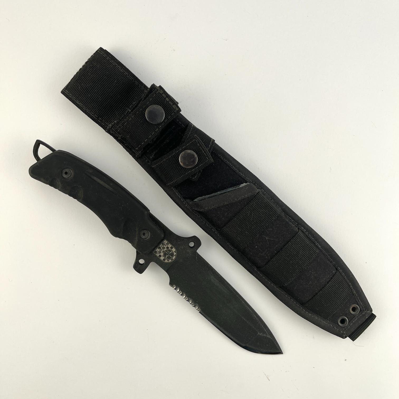 Cuchillo táctigo Gate